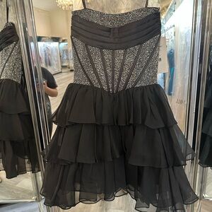 Sherri Hill Black Strapless Dress
